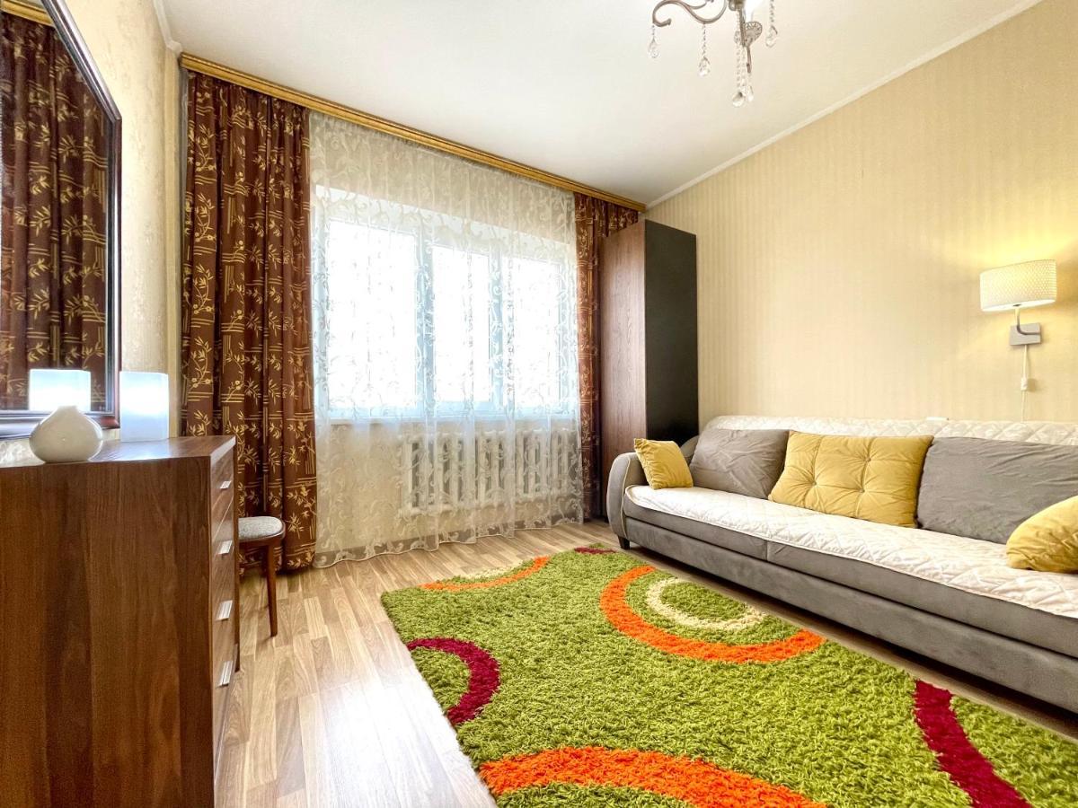 Cozy Three-Room Apartment With Mountain View Almaty Luaran gambar