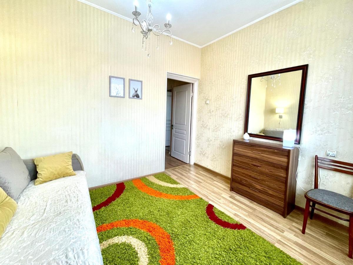 Cozy Three-Room Apartment With Mountain View Almaty Luaran gambar