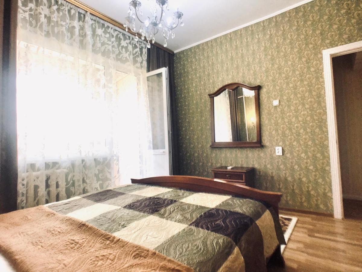 Cozy Three-Room Apartment With Mountain View Almaty Luaran gambar